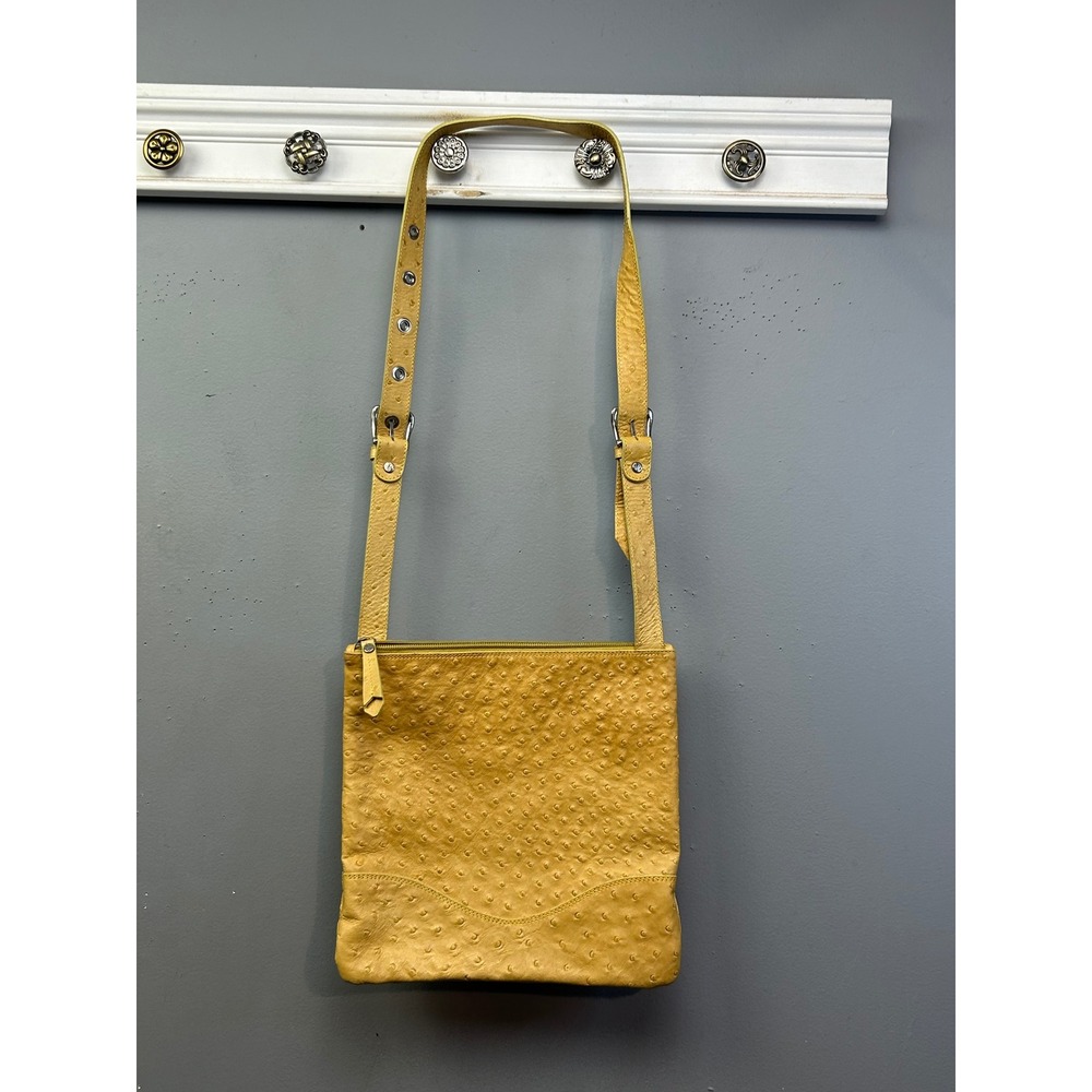 Donald J‎ Pliner Crossbody Bag  Mustard Yellow Ostrich Embossed Leather Italy - Picture 2 of 10